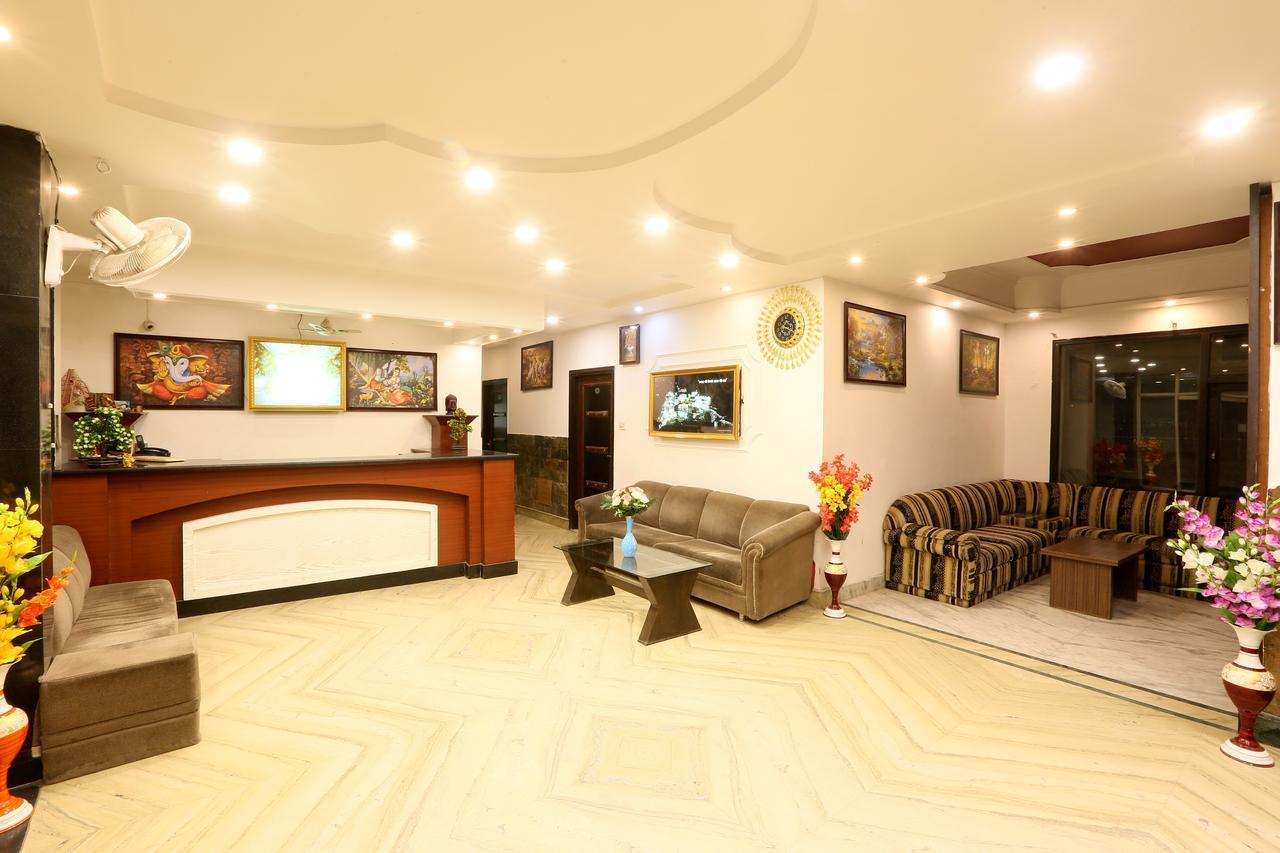 Hotel Katra Residency Extérieur photo